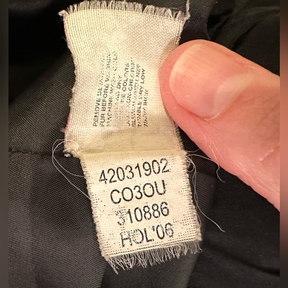 Gap Vintage Black Puffer Jacket Coat Size L Zipper Snap Buttons Heavyweight - Picture 13 of 14